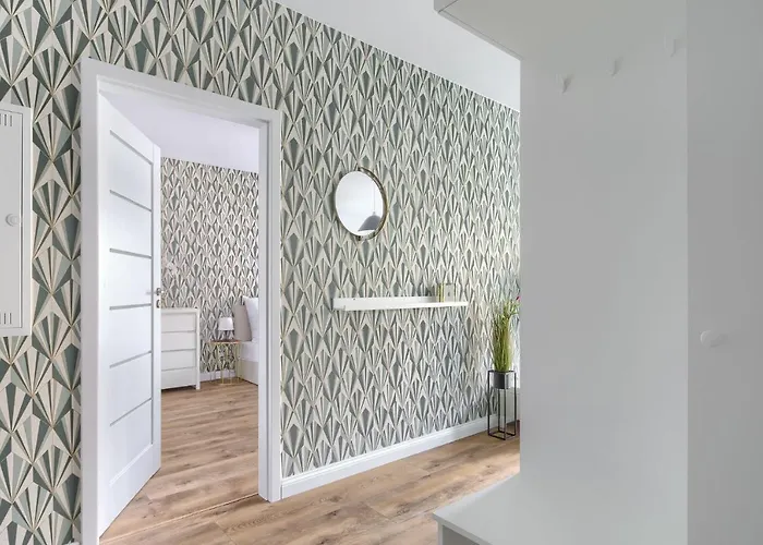 Art Deco Point Apartment